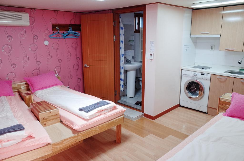 Хостел Bong Backpackers Сеул Экстерьер фото